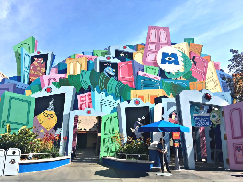 Pictures: Monsters Inc Mike and Sulley to the Rescue Facade - The